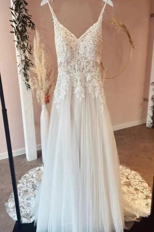 Long A-Line Spaghetti Straps Sweetheart Appliques Lace Tulle Wedding Dress (ZD15210)