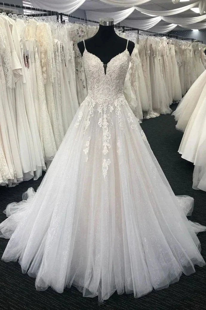 Long A-line Sweetheart Tulle Lace Spaghetti Straps Wedding Dress (ZD15816)