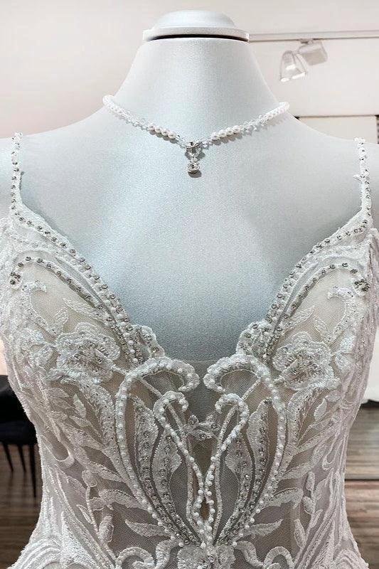 Long Ball Gown V-neck Spaghetti Straps Tulle Lace Wedding Dress (ZD15159)