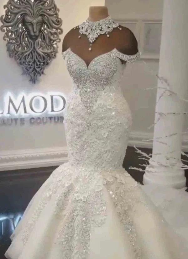 Long Mermaid Off-the-Shoulder Appliques Crystals Wedding Dress (ZD15979)