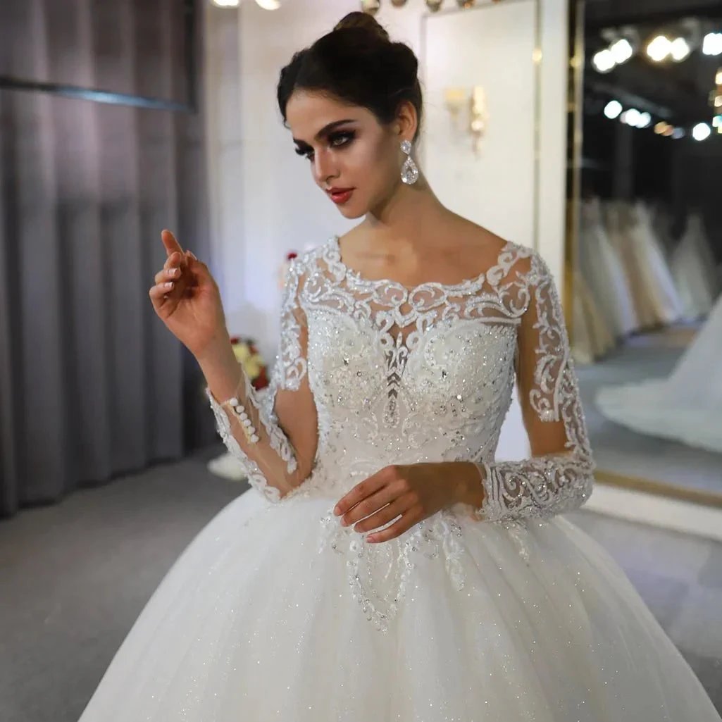 Long Sleeve A-Line Bateau Appliques Lace Sequins Wedding Dress (ZD15098)