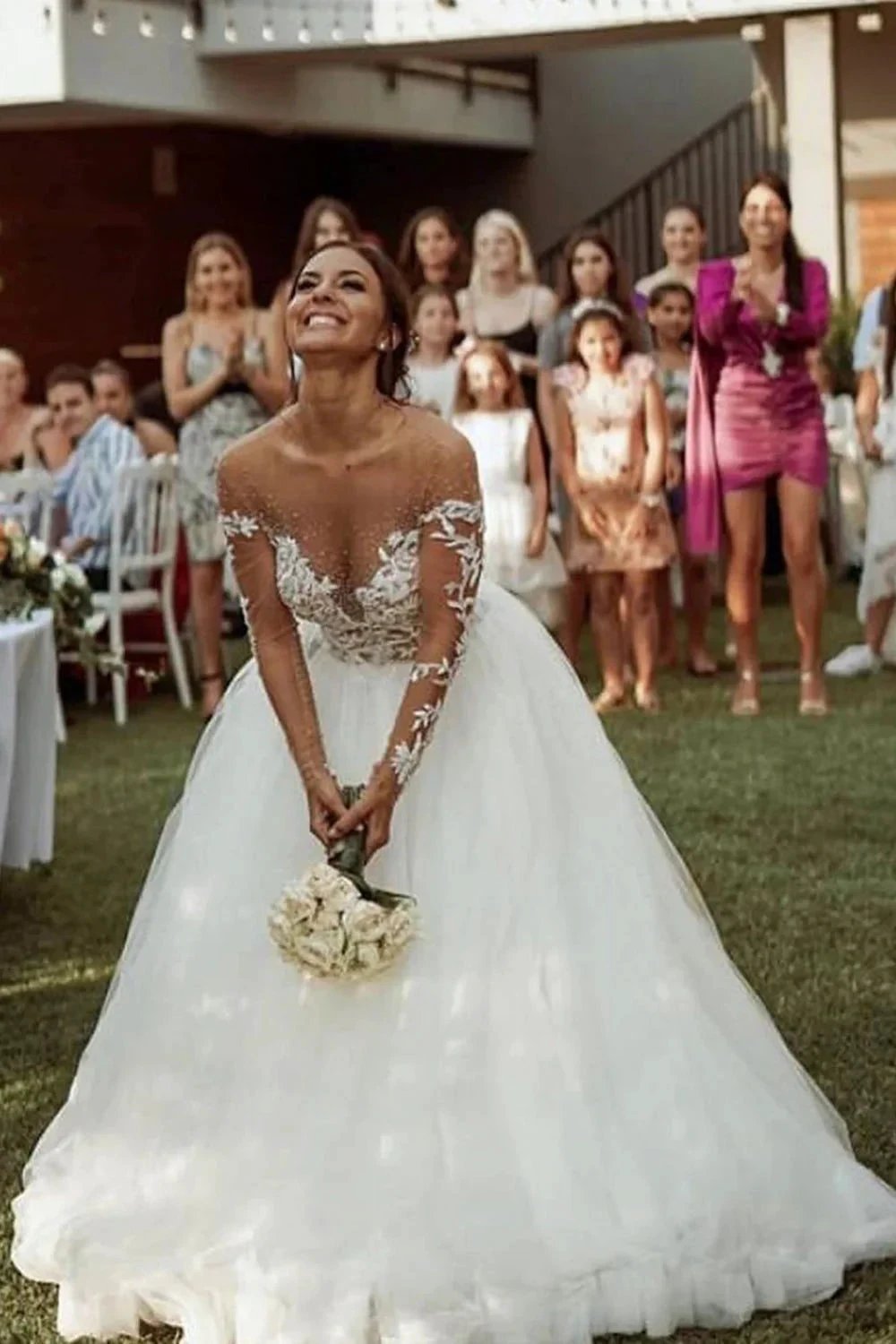 Long Sleeve A-line Sweetheart Tulle Lace Wedding Dress (ZD15990)