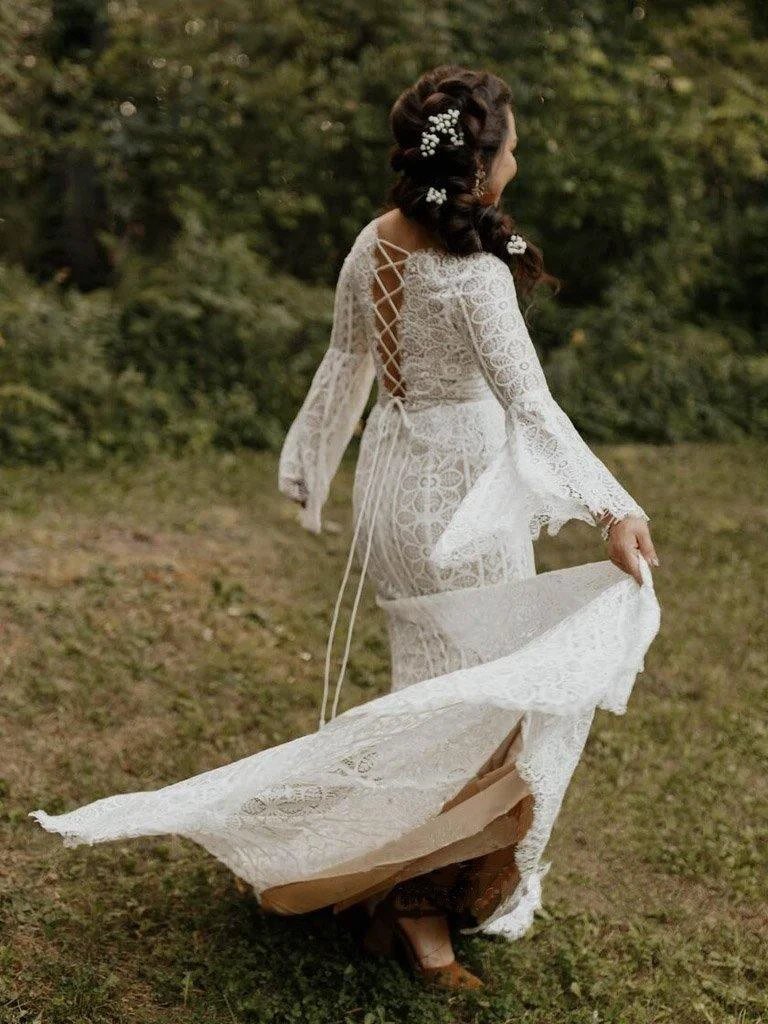 Long Sleeve Lace Wedding Dresses Lace Up Back Beach Wedding Dress (ZD16358)