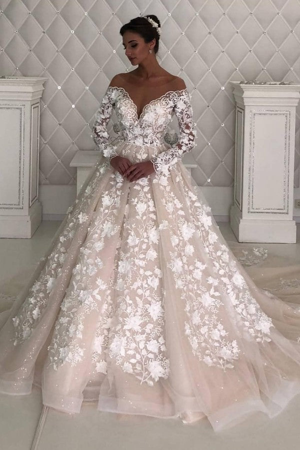 Long Sleevess A-Line Lace Designer wedding dresses with sleeves