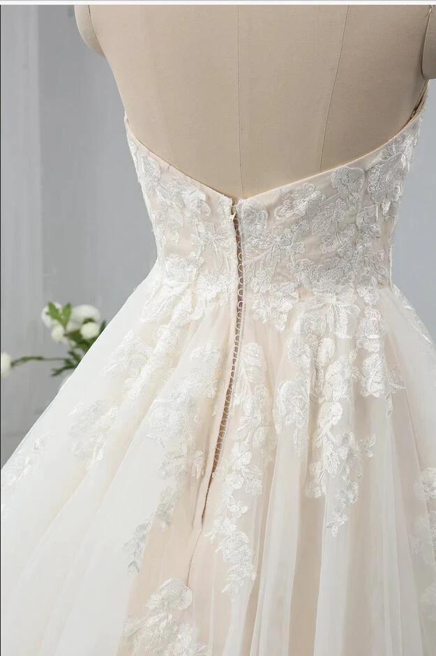 Long Sweetheart Backless Appliques Lace Tulle A-Line Wedding Dress (ZD15107)