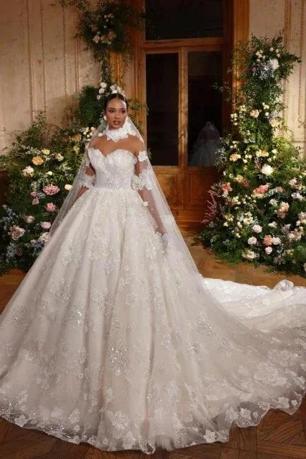 Luxurious Long Ivory A-line Princess Sleeveless Glitter Wedding Dress with Lace (ZD16621)