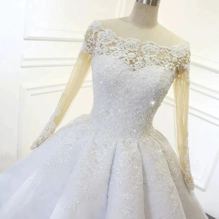 Luxurious Princess White A-line Long Sleeves Lace Wedding Dress (ZD14546)