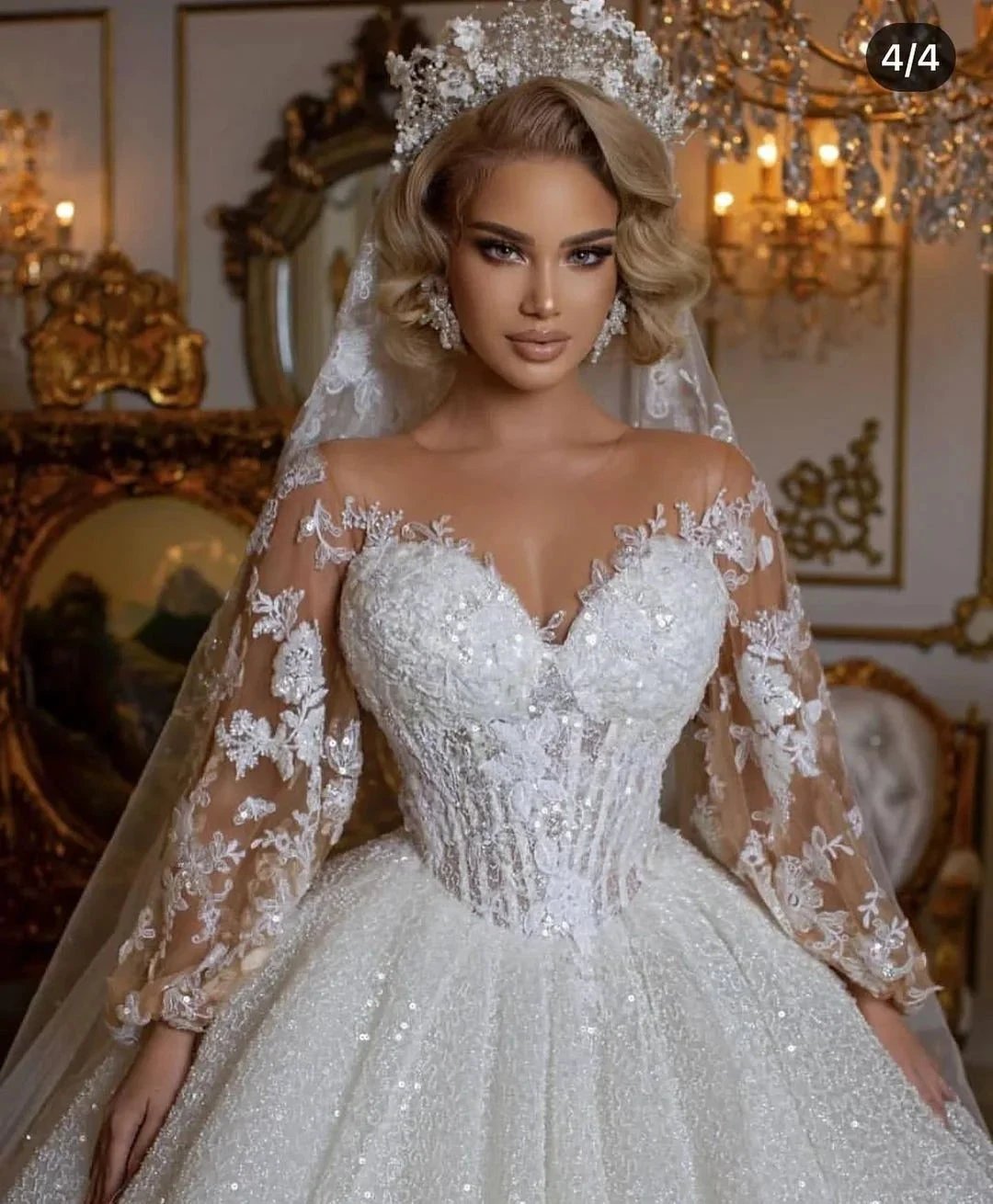 Luxury Long Ball Gown Glitter Wedding Dress with Puffy Sleeves (ZD15019)