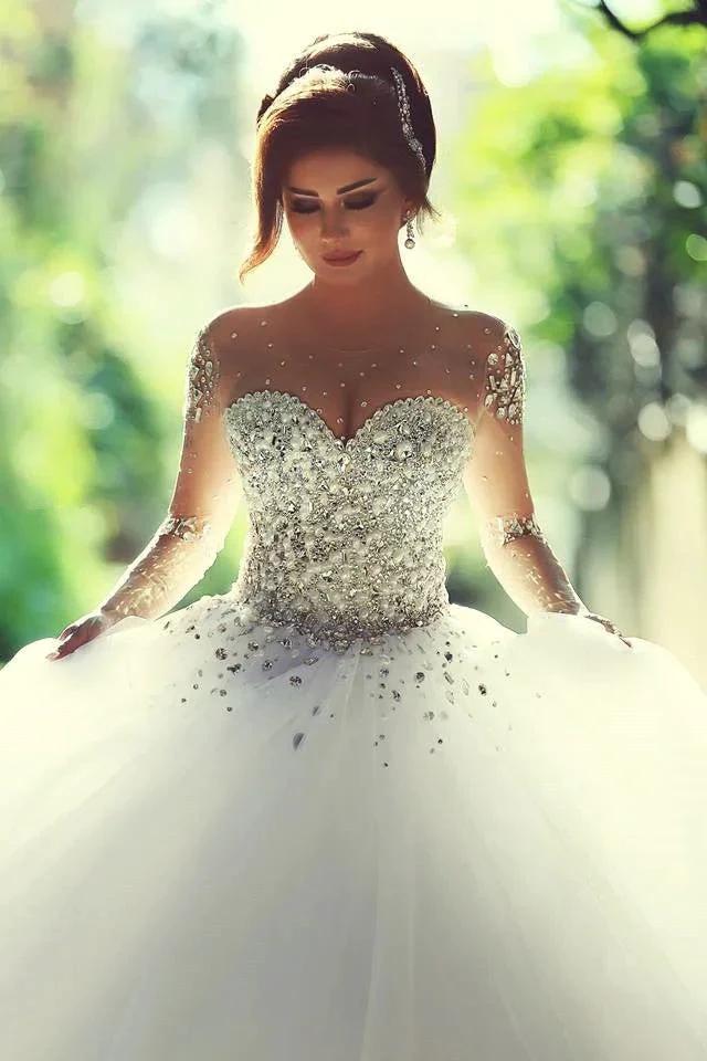 Luxury Long Ball Gown Sweetheart Crystals Beading Wedding Dresses with Sleeves (ZD15974)
