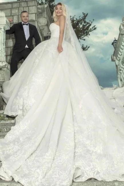 Luxury Long Sweetheart A-Line Sleeveless Wedding Dresses With Lace (ZD14990)