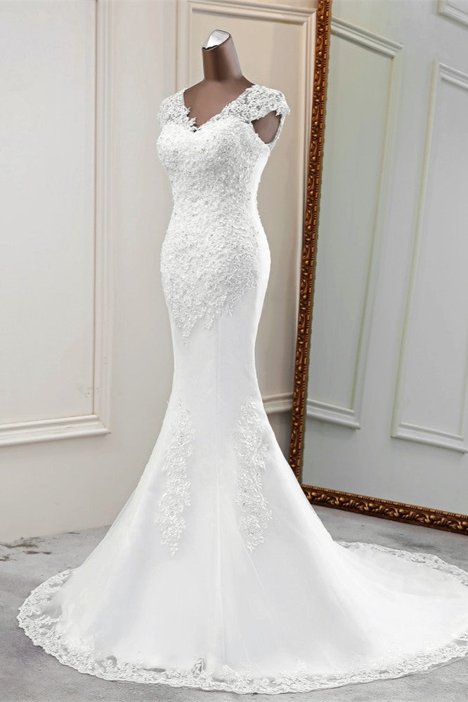 Luxury V-Neck Sleeveless White Lace Mermaid Wedding Dresses with Appliques (ZD17425)
