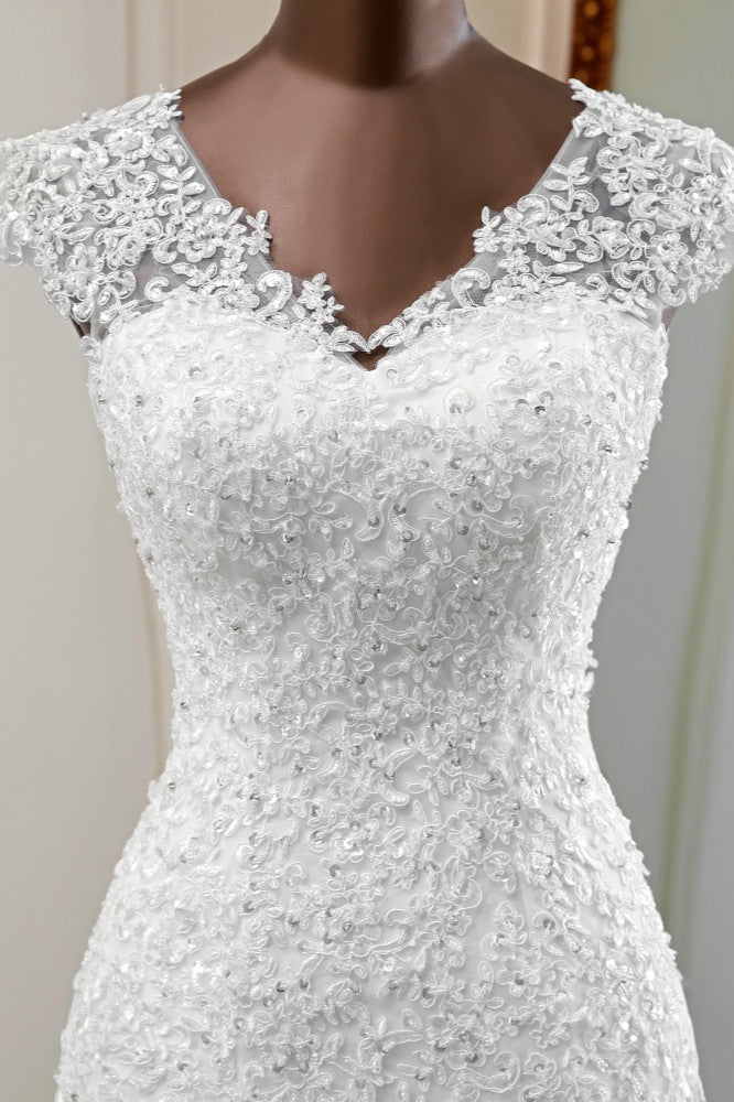 Luxury V-Neck Sleeveless White Lace Mermaid Wedding Dresses with Appliques (ZD17425)