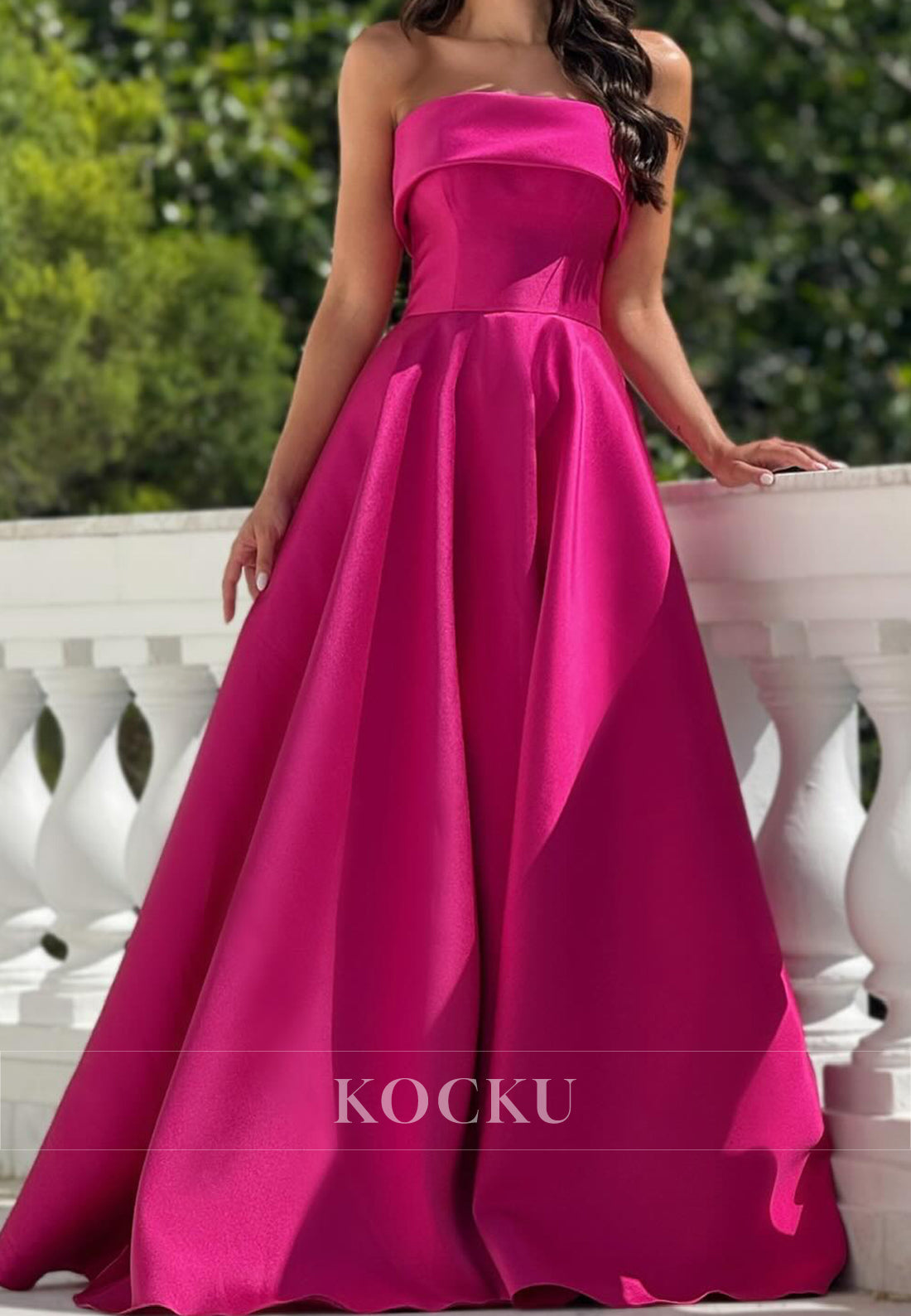 Classic Strapless A-Line Sleeveless Pleated Satin Long Evening Party Dress