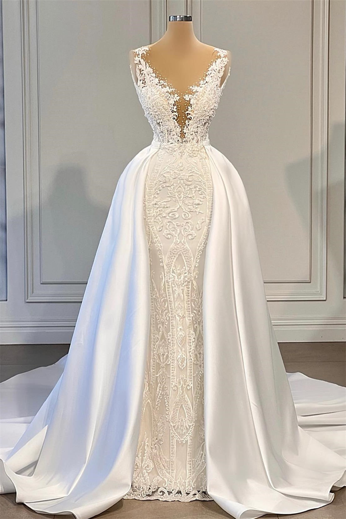 Mermaid V-Neck Spaghetti strap Lace Floor-Length Sleeveless Applique Beaded With Side Train Wedding Dress