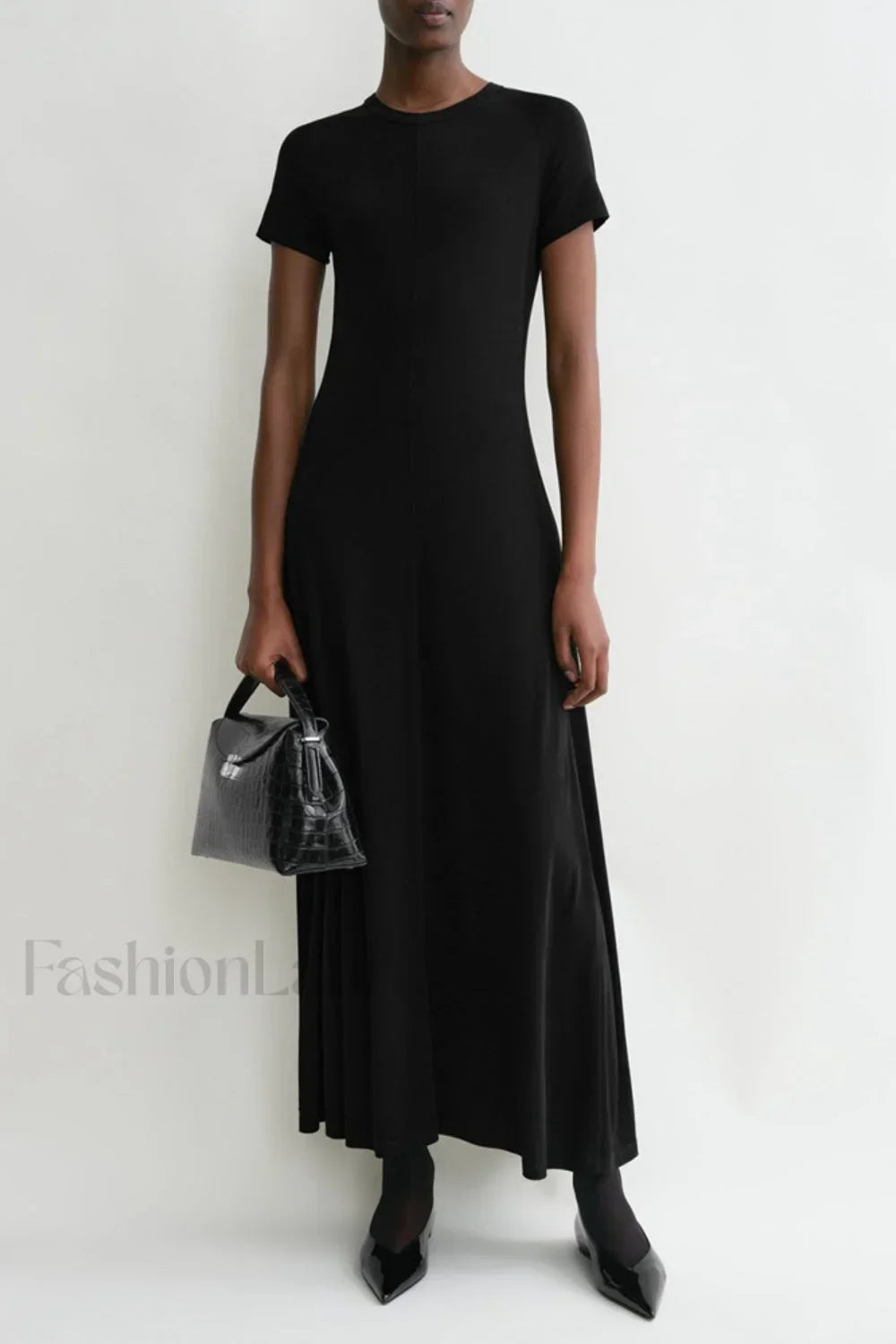 Minimalist A-Line Round Neck Short Sleeve Work Dress