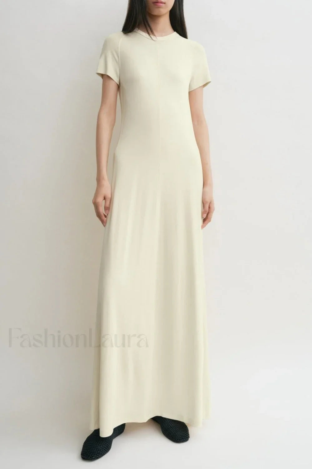 Minimalist A-Line Round Neck Short Sleeve Work Dress