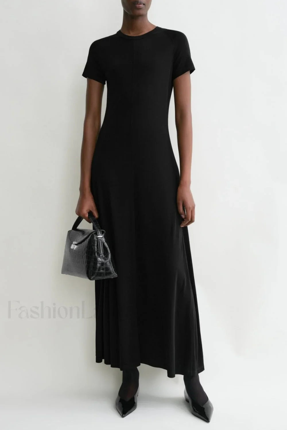 Minimalist A-Line Round Neck Short Sleeve Work Dress