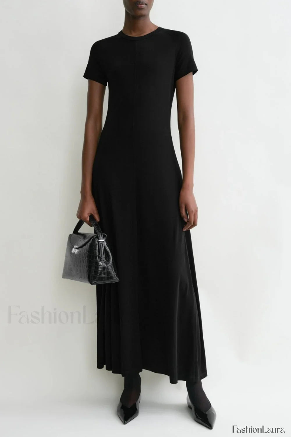 Minimalist A-Line Round Neck Short Sleeve Work Dress