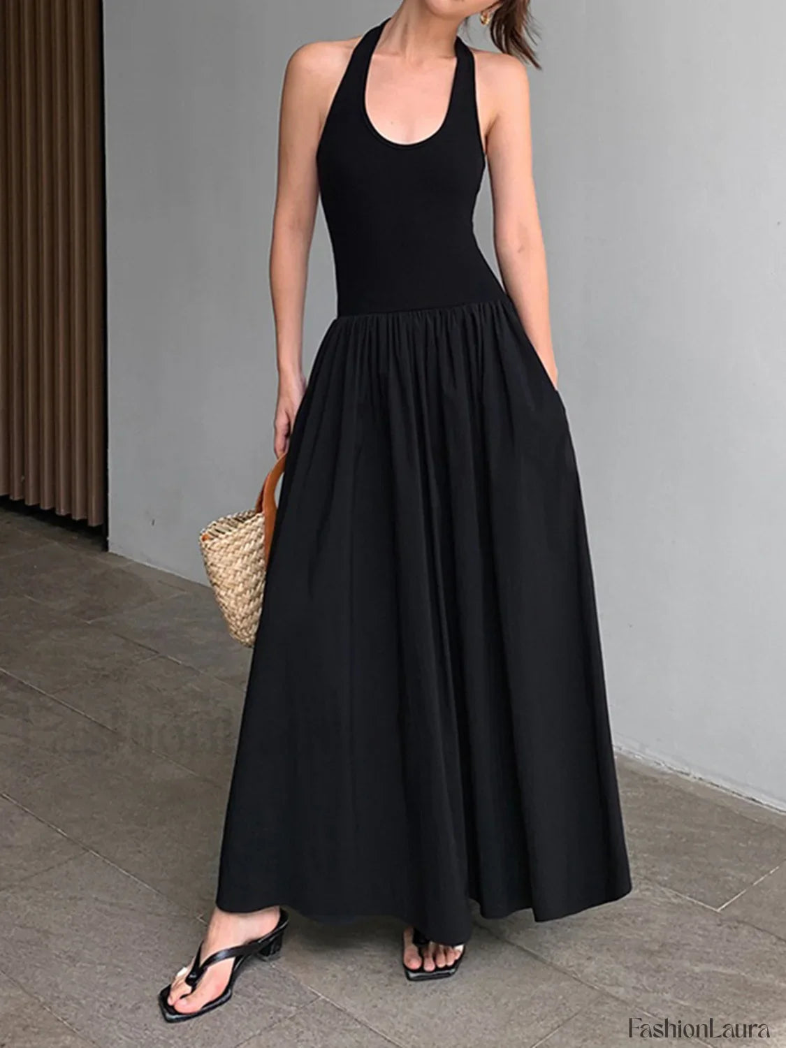 Minimalist Halter Graceful Backless Long Dress