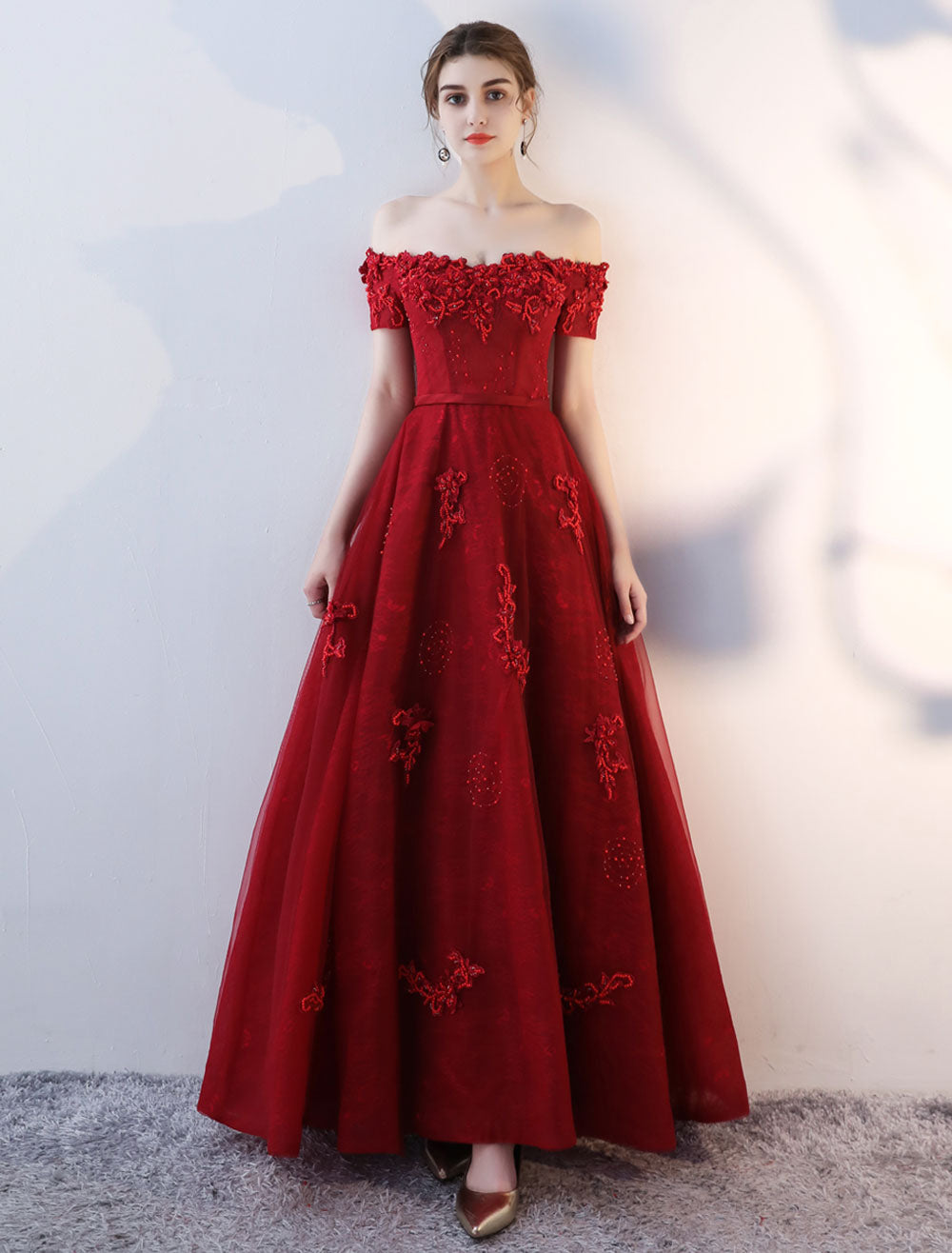 Modern Evening Dresses Long Burgundy Off-the-Shoulder evening dress Lace Applique Heavy Beading Sash Floor-Length Formal Evening Dress