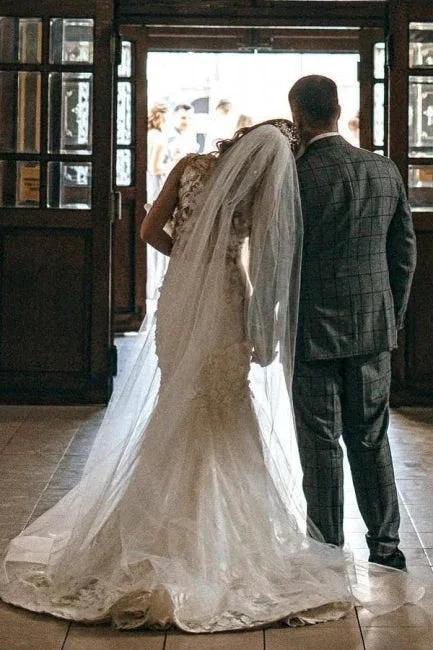 Modern Long Mermaid Sleeveless Appliques Wedding Dresses With Lace (ZD14988)