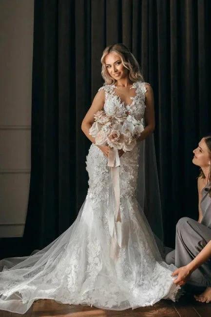 Modern Long Mermaid Sleeveless Appliques Wedding Dresses With Lace (ZD14988)