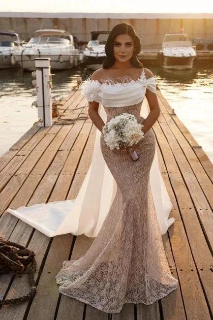 Modern Off-the-shoulder Mermaid Wedding Dresses with Lace (ZD13791)