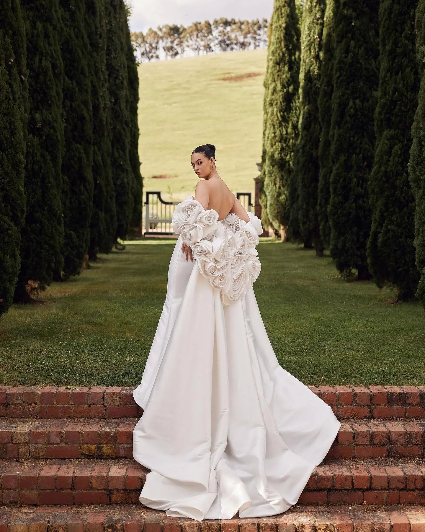 Ivory  Satin Mermaid Wedding Dress 3D Giant Rose Floral With Veil  ZP034