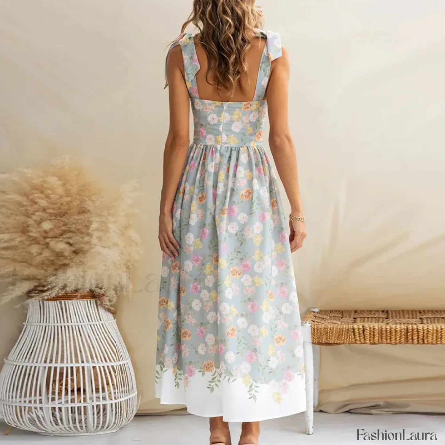 Tailored Dress Inspired by Contemporary Streetwear Fashion 6