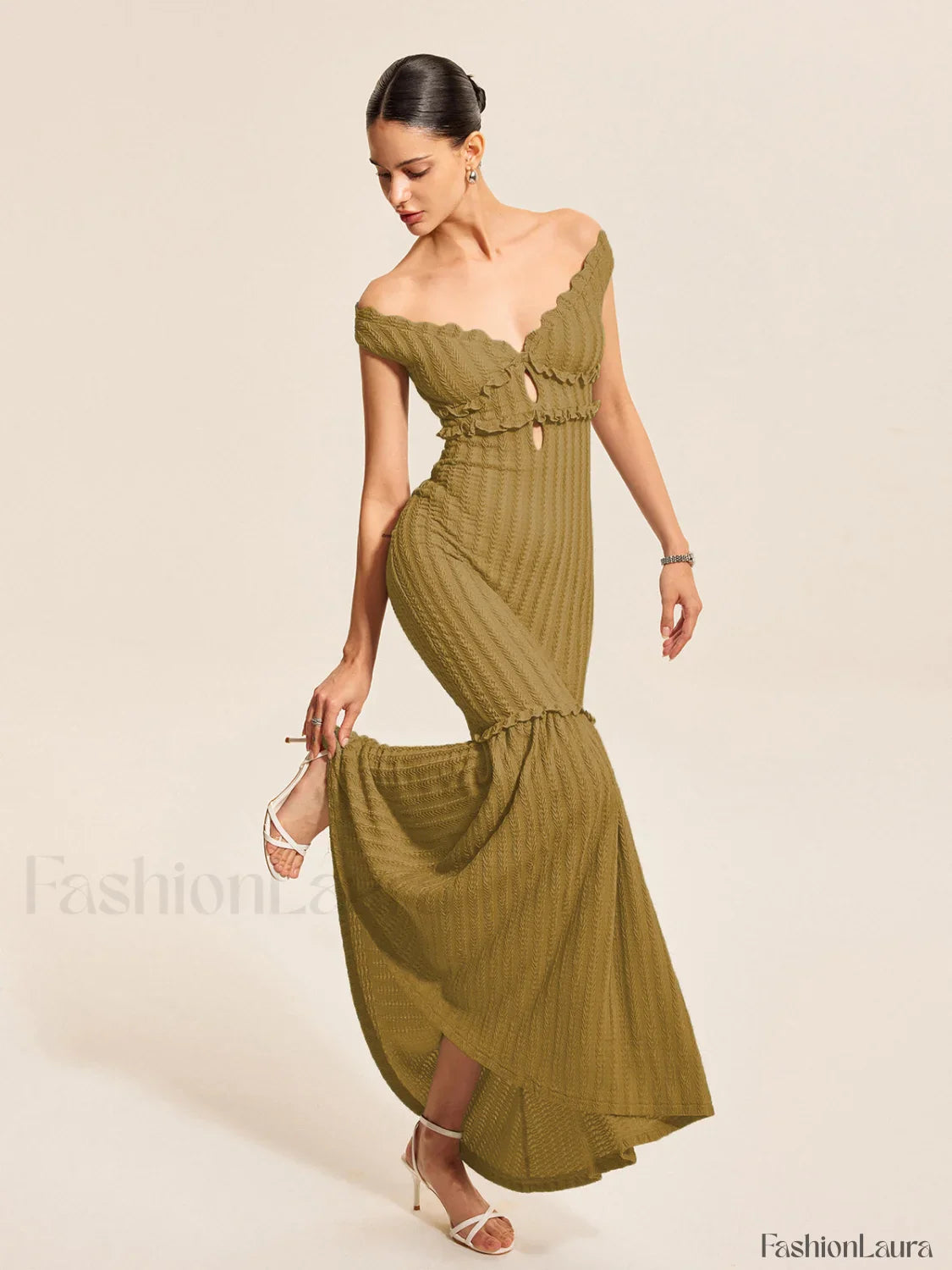 Cpcomense250803 002 Modern Dress for Modern Casual Wear