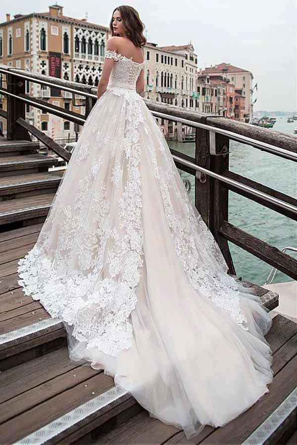 Off-the-shoulder Neckline A-line Wedding Dress With Lace Appliques (ZD16052)