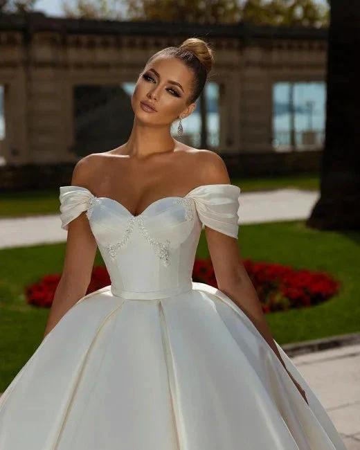 Off-the-Shoulder Sweetheart Ball Gown Satin Sleeveless Garden Bridal Dress (ZD14760)