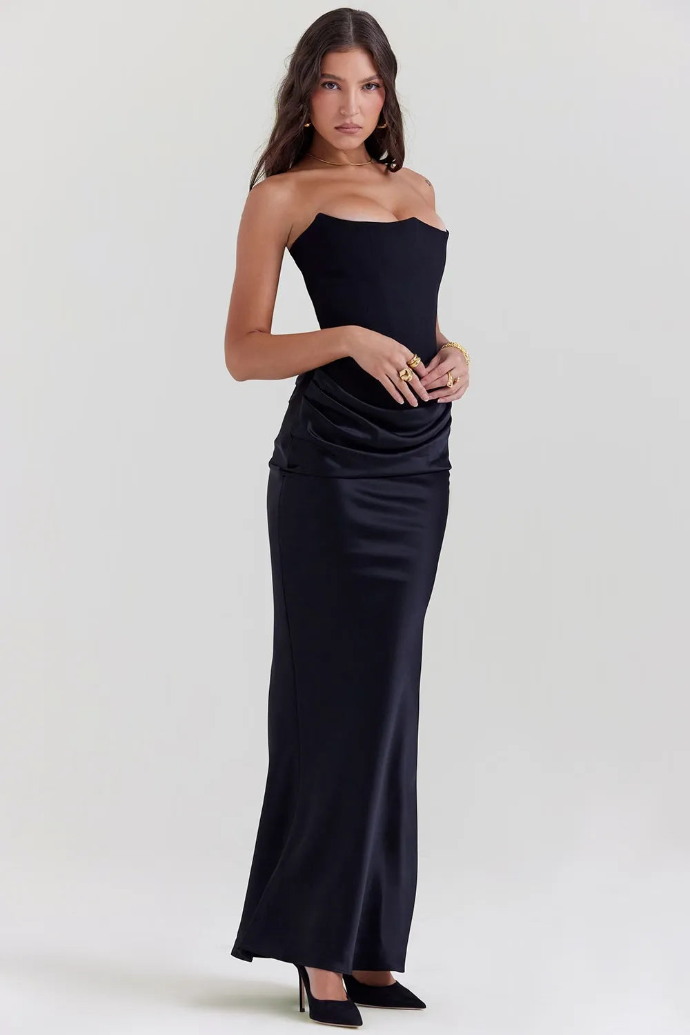 Virginia Boutique Luxury Maxi Dress Chic Silhouette Collection