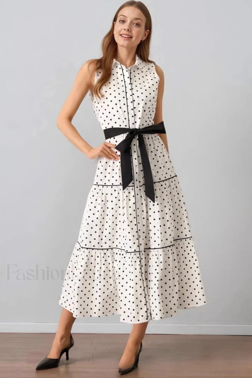 Polka Dot Sleeveless Vintage Inspired Dress for Comfort Fit Design