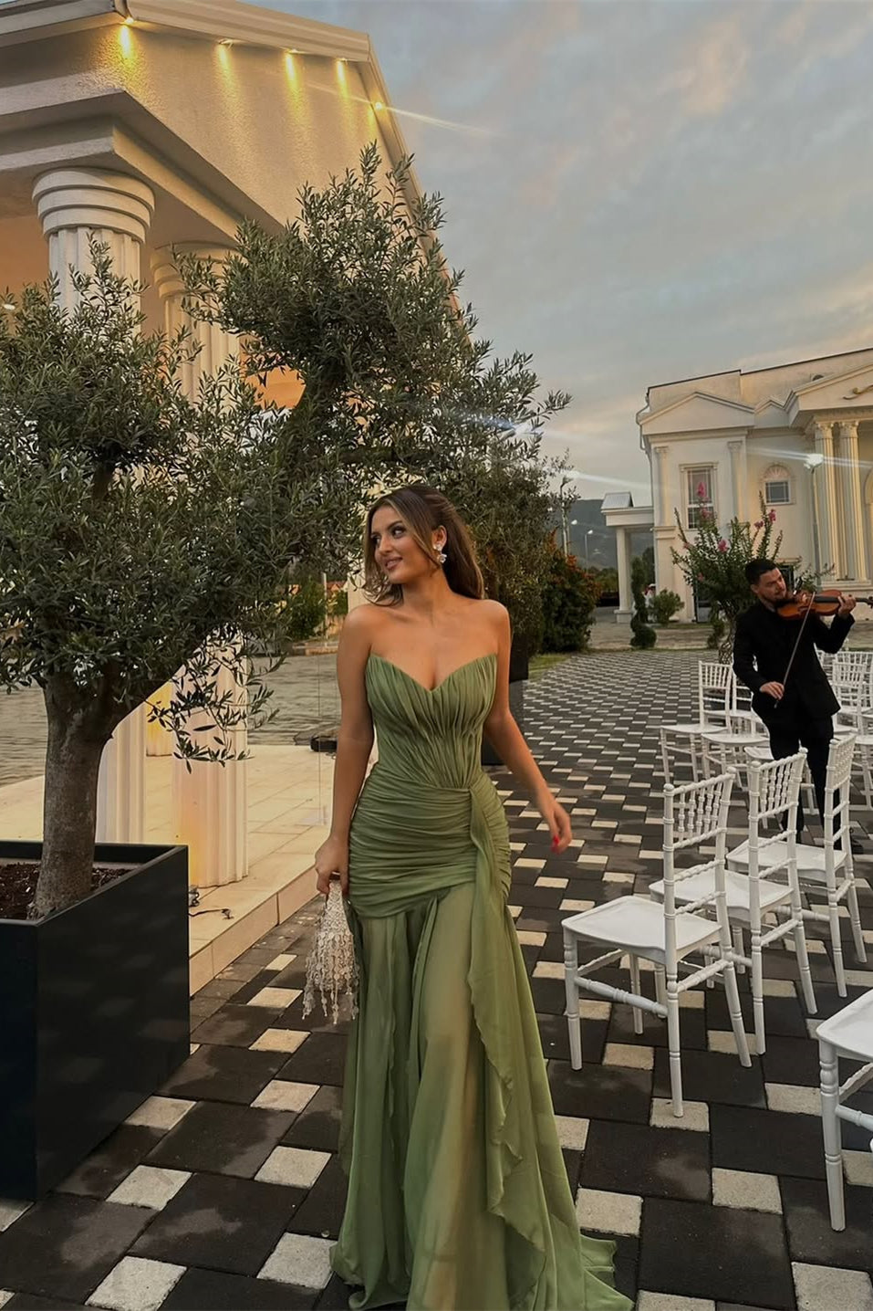 Pretty Moss Sweetheart Strapless Sleeveless Chiffon Prom Dresses Long Ruffle With Lace-Up Back