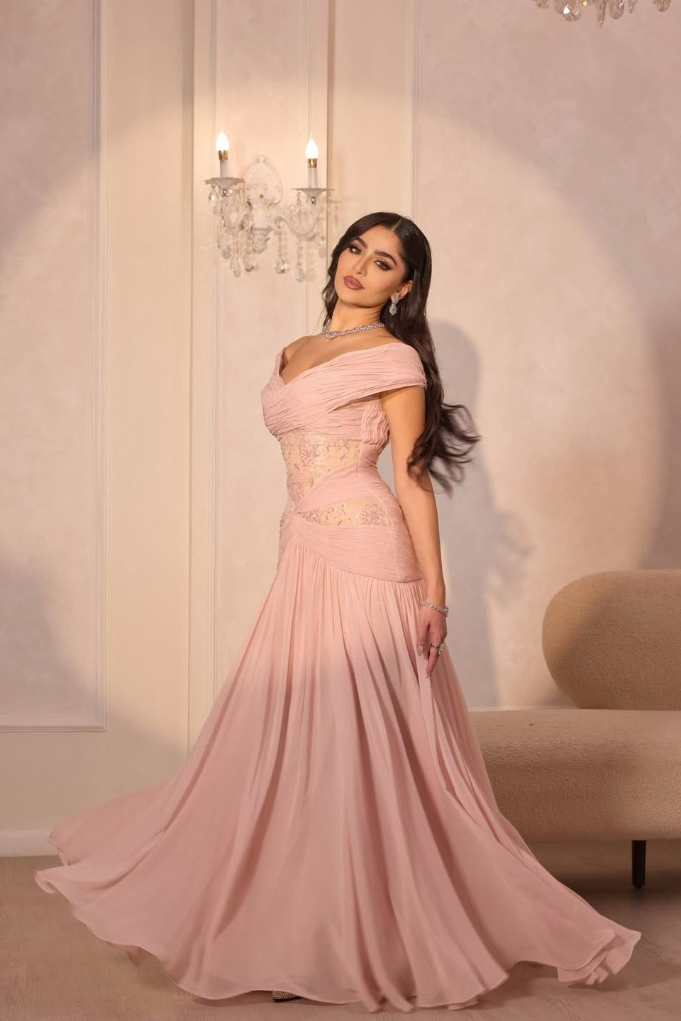 Pretty Pink V-Neck Off-The-Shoulder Chiffon Prom Dresses A-Line Beads With Pleats