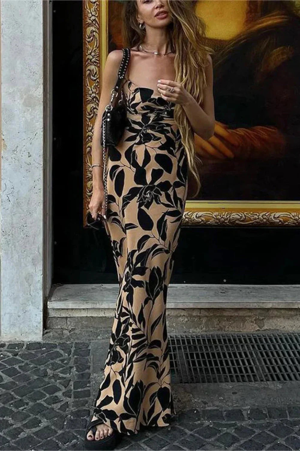 Modern Printed Sexy Halter Dress for Modern Fashion Wear