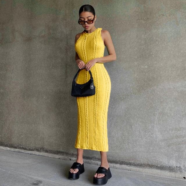 DressBetty - Solid Color Knitted Sleeveless Round Neck Dress - View 4 | VelvetHem
