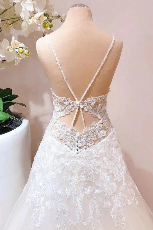 Romantic Long A-line Spaghetti Straps Appliques Lace Tulle Wedding Dress (ZD15231)