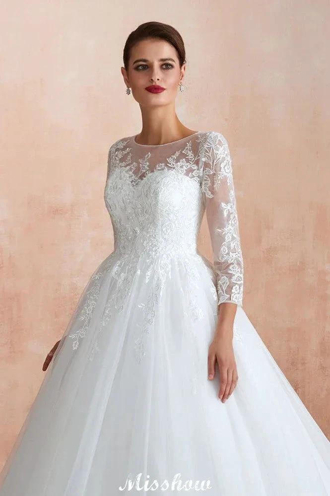 Romantic Long Sleeve Lace Ball Gown Tulle Fully Covered Buttons Aline Wedding Dress with Court Train (ZD13972)