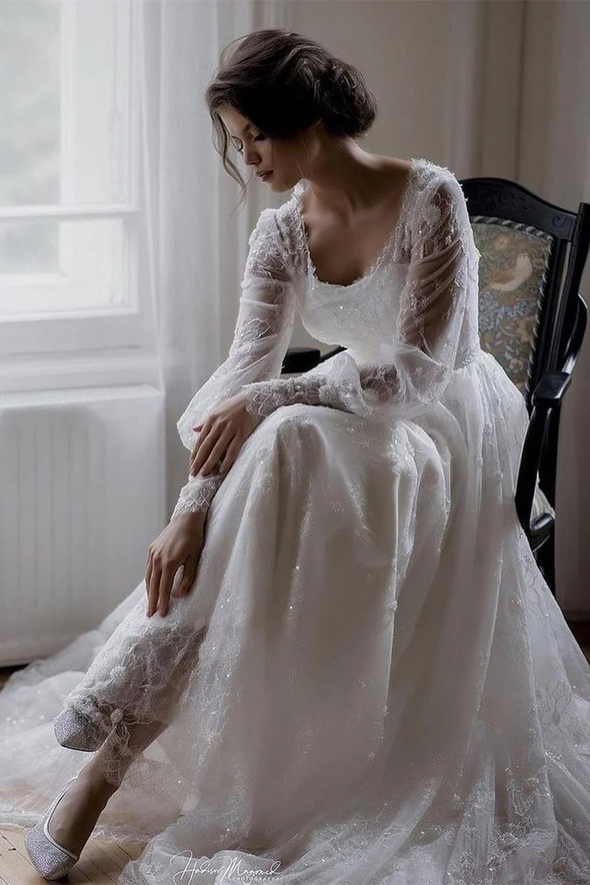 Romantic Long sleeves White Lace Flowers A-Line Wedding Dresses