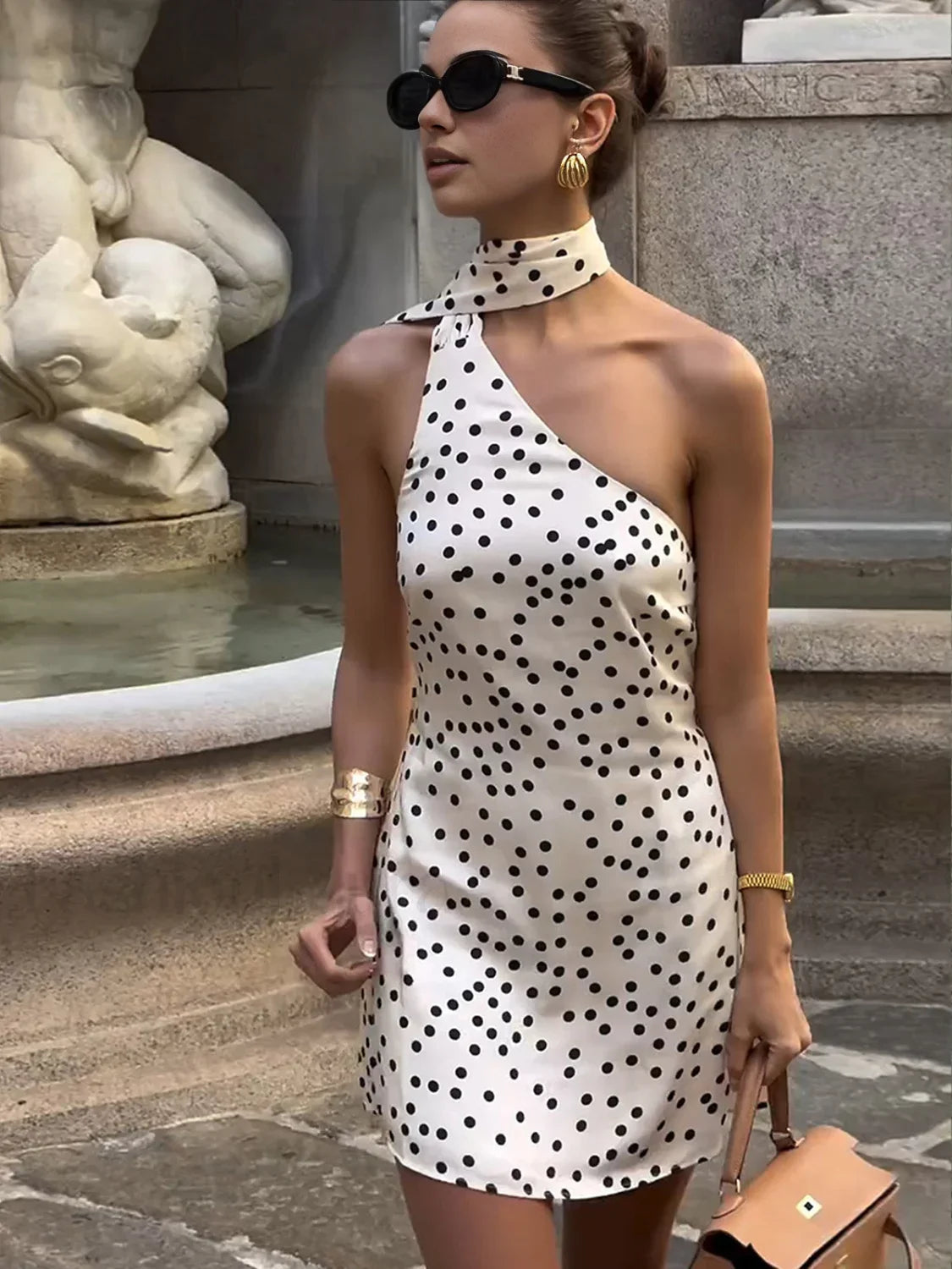 Cpcomense250708 044 Dress with Minimalist Everyday Styling