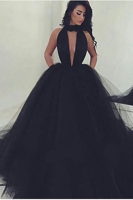 Sexy Ball Gown Black Prom Dress Long Tulle Deep V-Neck