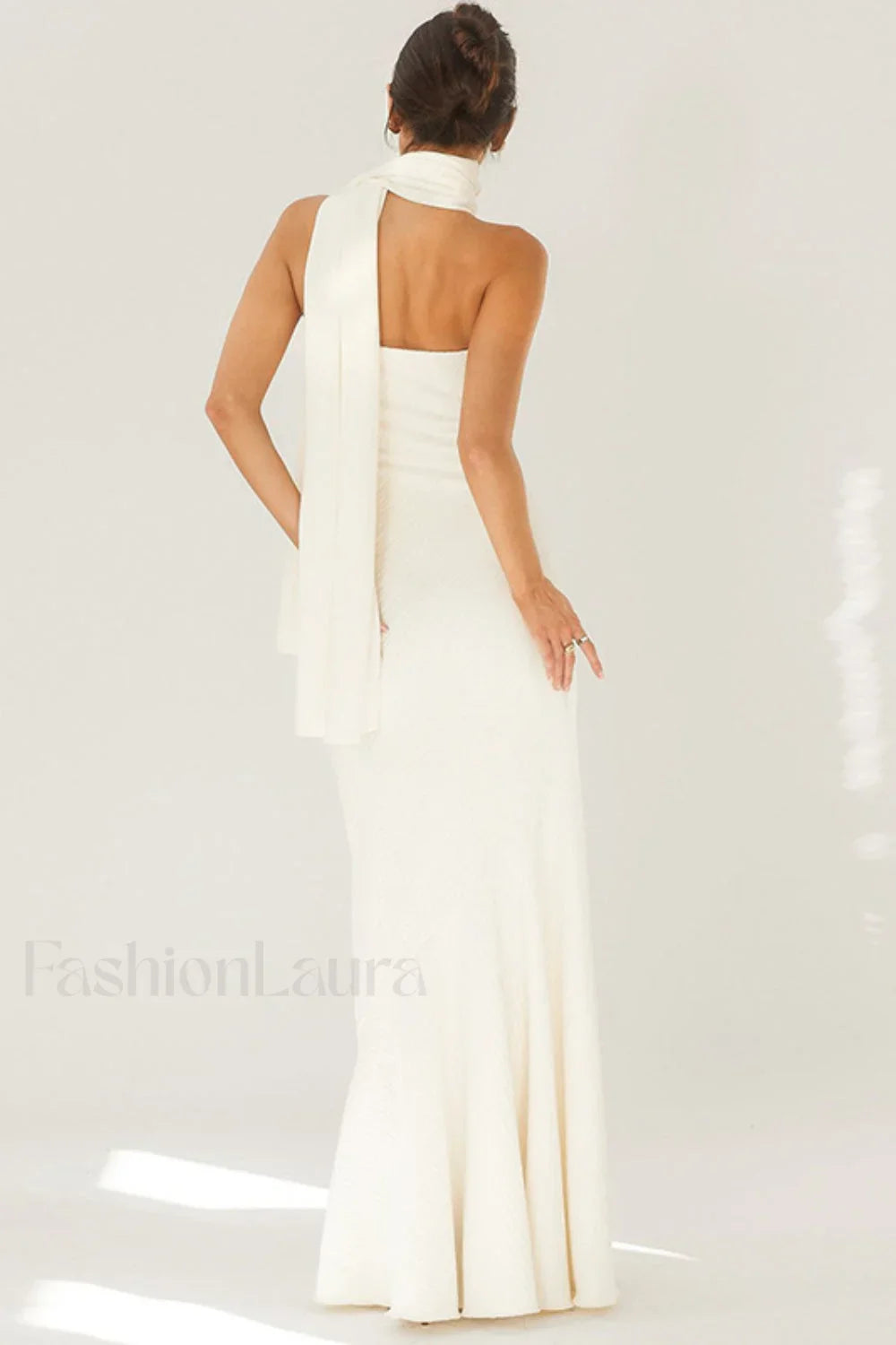 Sexy Strapless Mermaid Dress with Relaxed Fit and Seasonal Wardrobe Essential