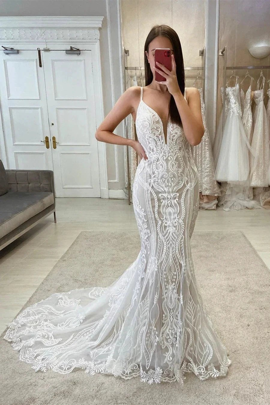 Sexy V-neck Spaghetti Straps Lace Sleeveless Wedding Dress (ZD14572)