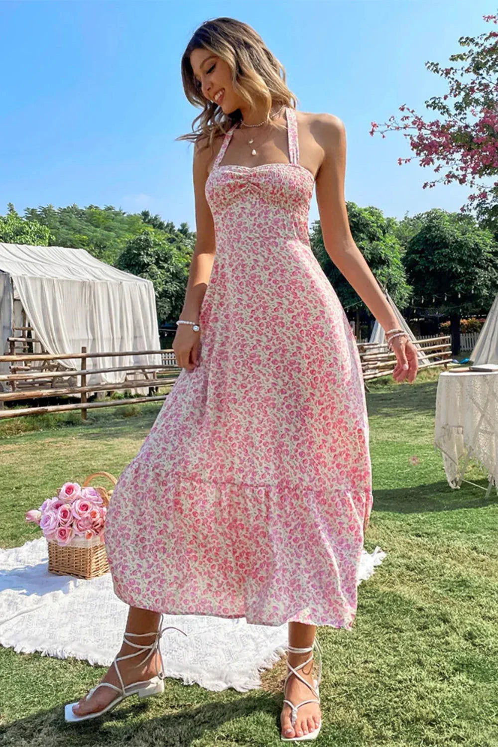 Sexy Wind Neck Dress with Relaxed Fit and Everyday Wear