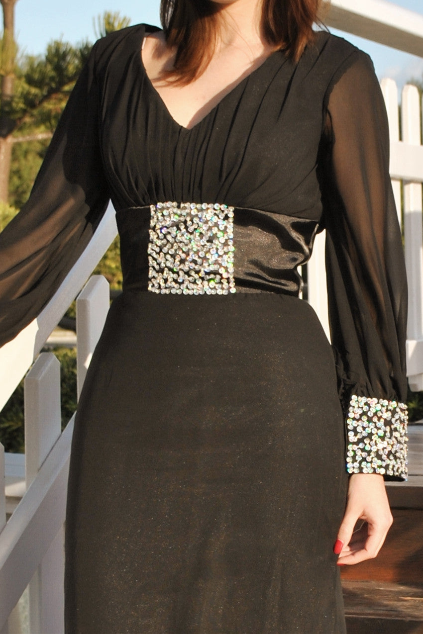 Sheath V-Neck Long Sleeves Floor-Length Beaded Chiffon Evening Dress