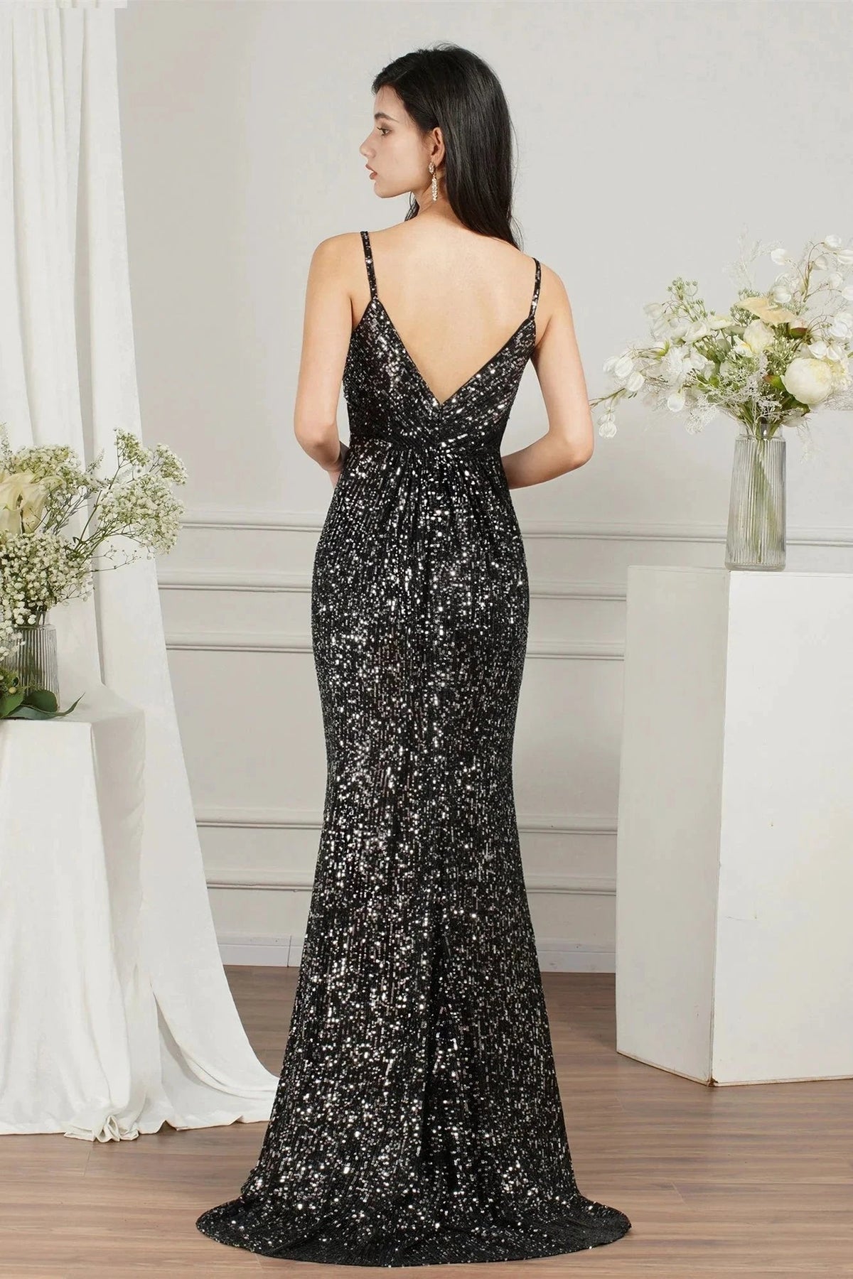 Shiny Sequins Spaghetti Straps V-neck Floor-length Mermaid Bridesmaid/Prom Dress (ZD13148)