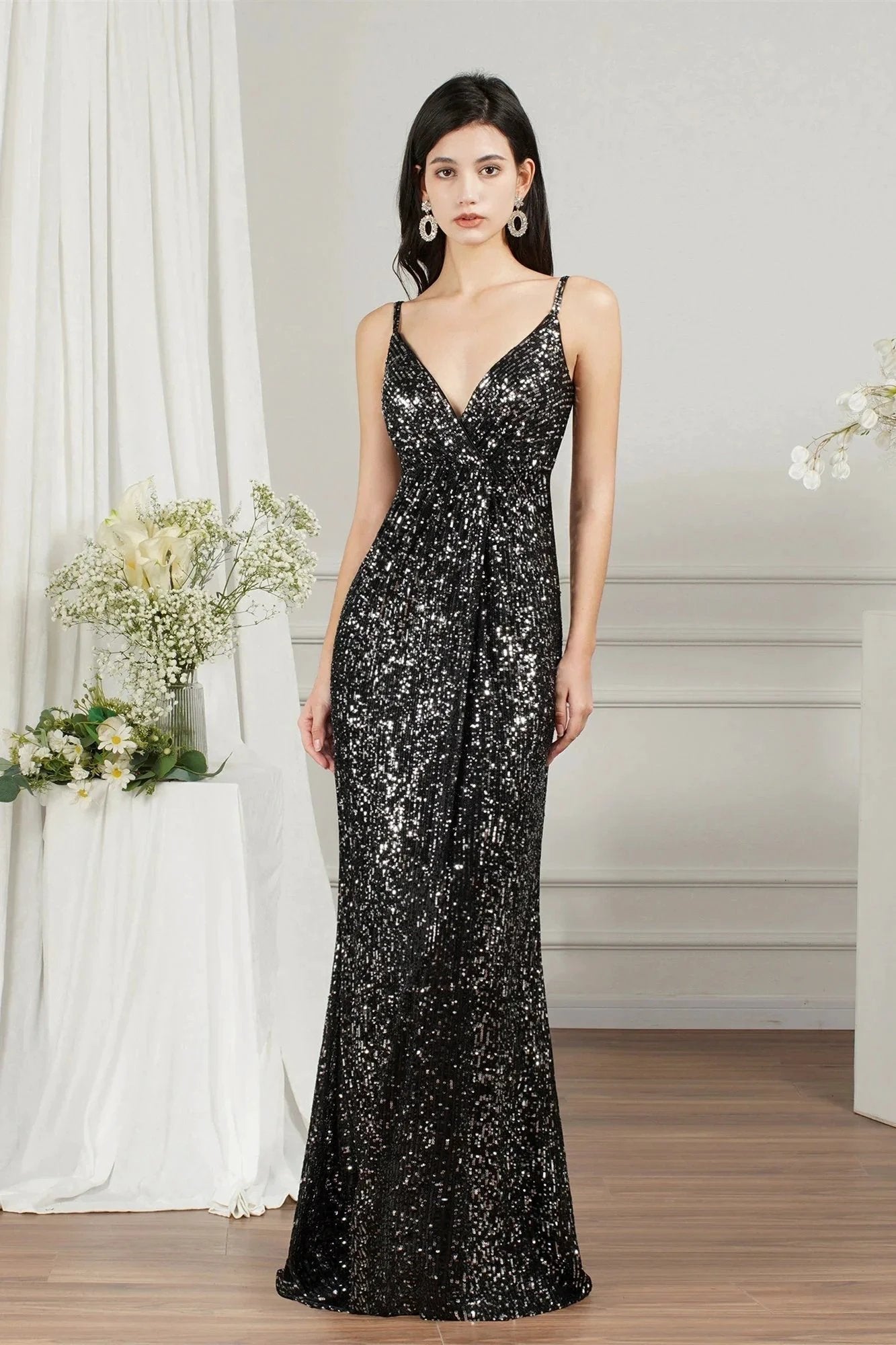Shiny Sequins Spaghetti Straps V-neck Floor-length Mermaid Bridesmaid/Prom Dress (ZD13148)