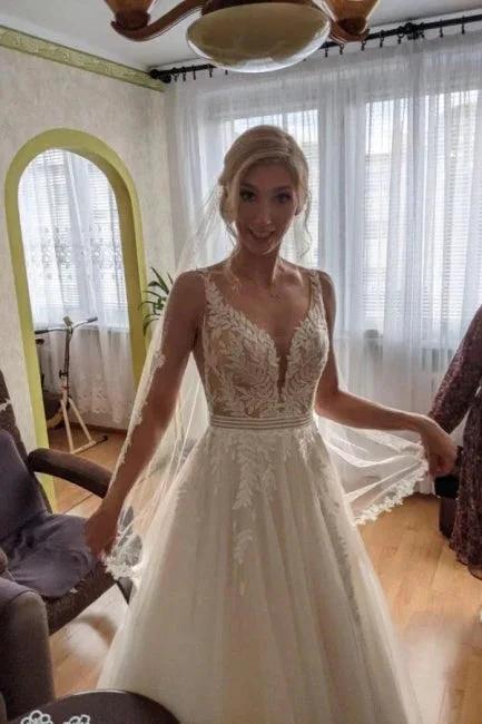 Simple A-line Backless Wedding Dresses with Lace (ZD13790)
